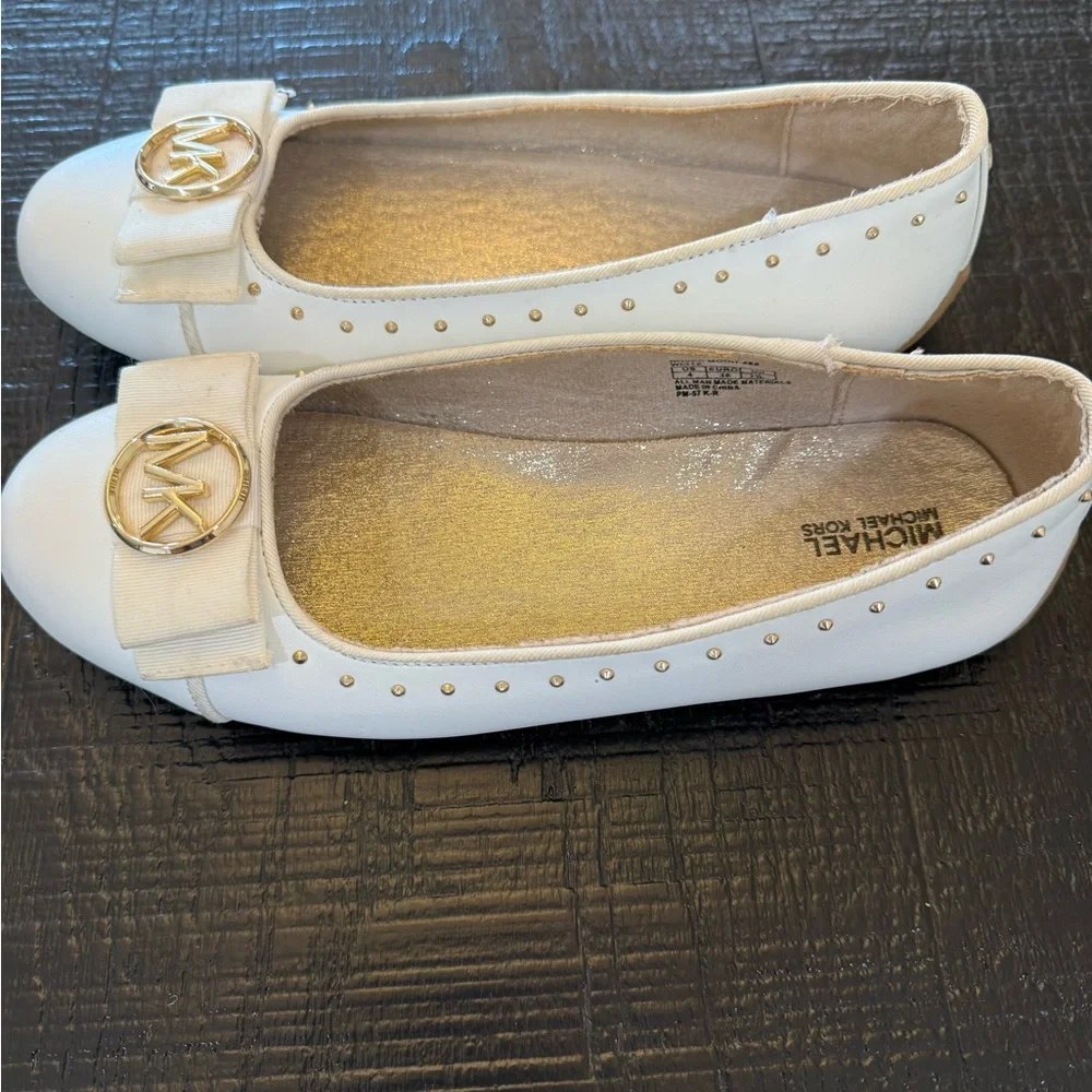 Michael Kors elegant cream
